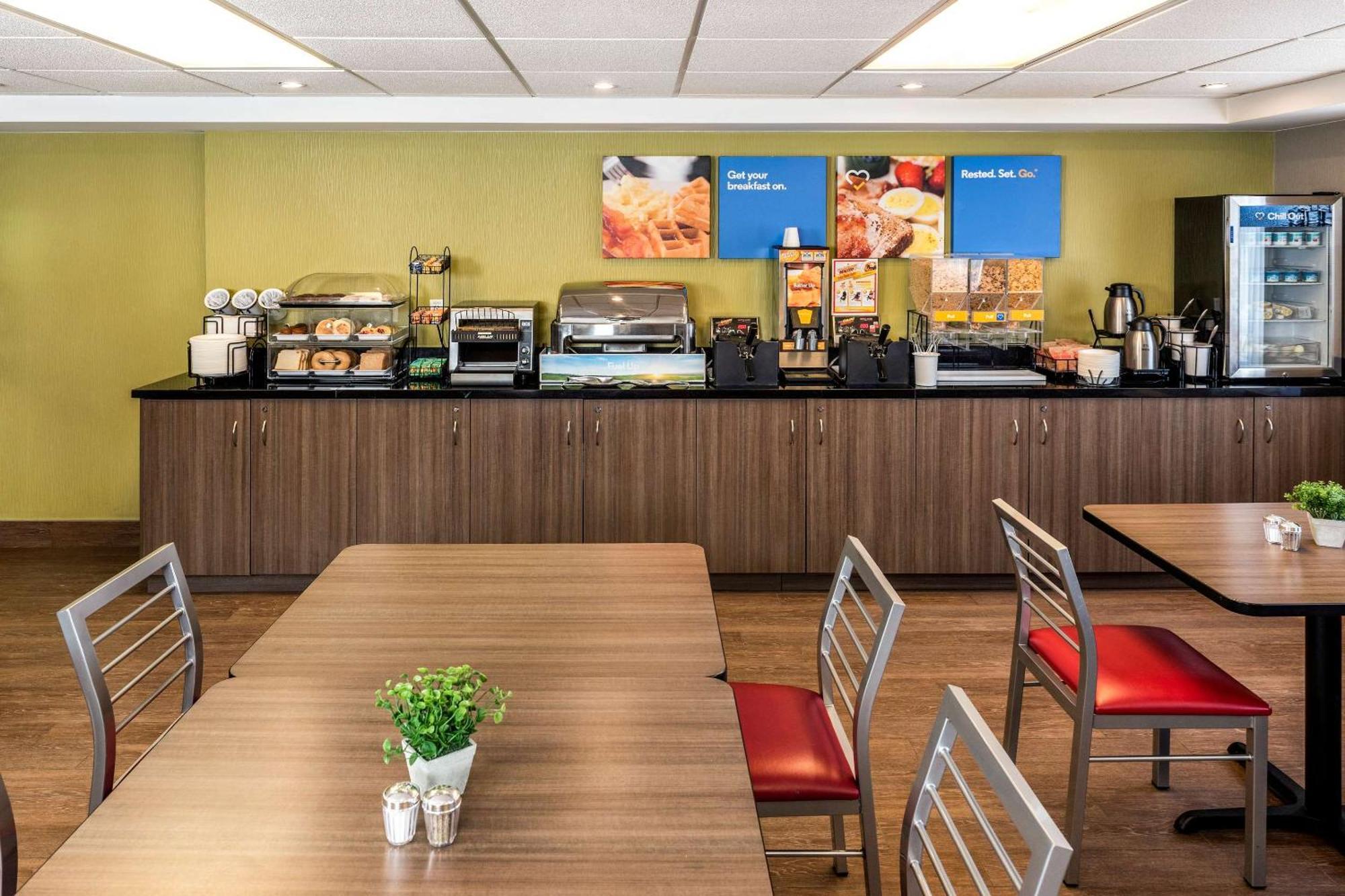 Comfort Inn 3*