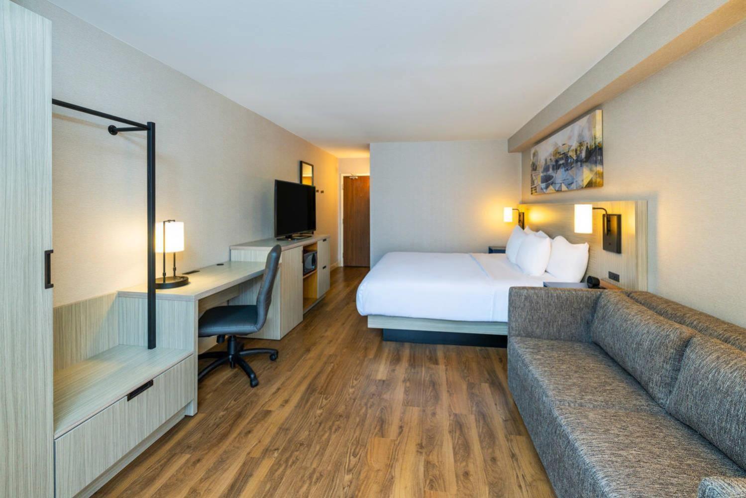 Comfort Inn 3*